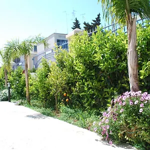 https://madigans-rooms-bedbreakfast.lecce-hotels.com